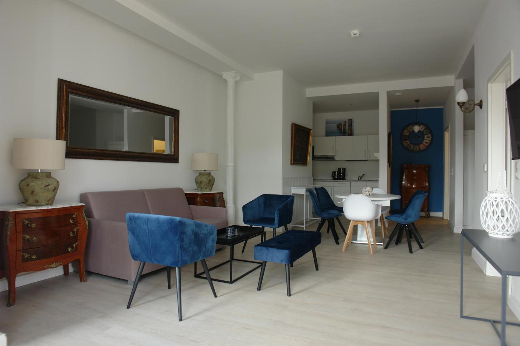 Friesischer Hof, Ferienwohnungen Mit Indoor Spielplatz, Kostenfreien Parkplatz Und W-Lan Hage Kamer foto